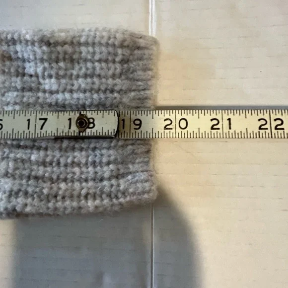 BANANA REPUBLIC gray alpaca blend v-neck boxy oversized sweater XS - Picture 10 of 10